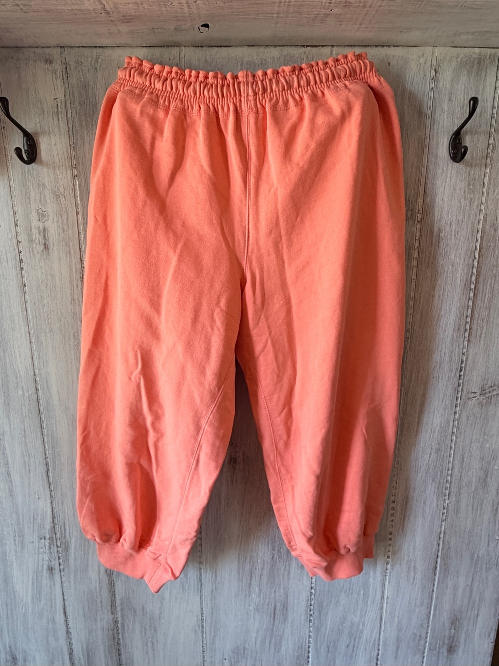 FP Movement by Free People Flutter Cropped Joggers in Fruit Punch - Picture 2 of 4